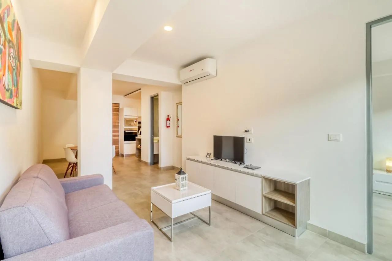Icono Playa Condos, B307 普拉亚卡门